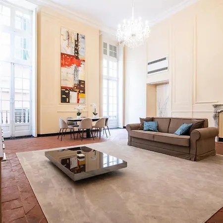 Residenza Storica Di Lusso דירה *