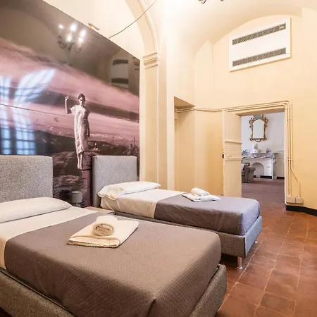 Residenza Storica Di Lusso * ג'נובה